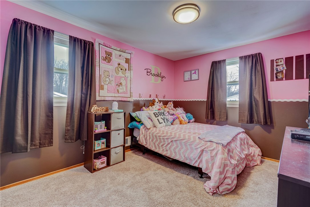 320 Cross Gates Road Greece, NY 14606 - Photo 24 of 36