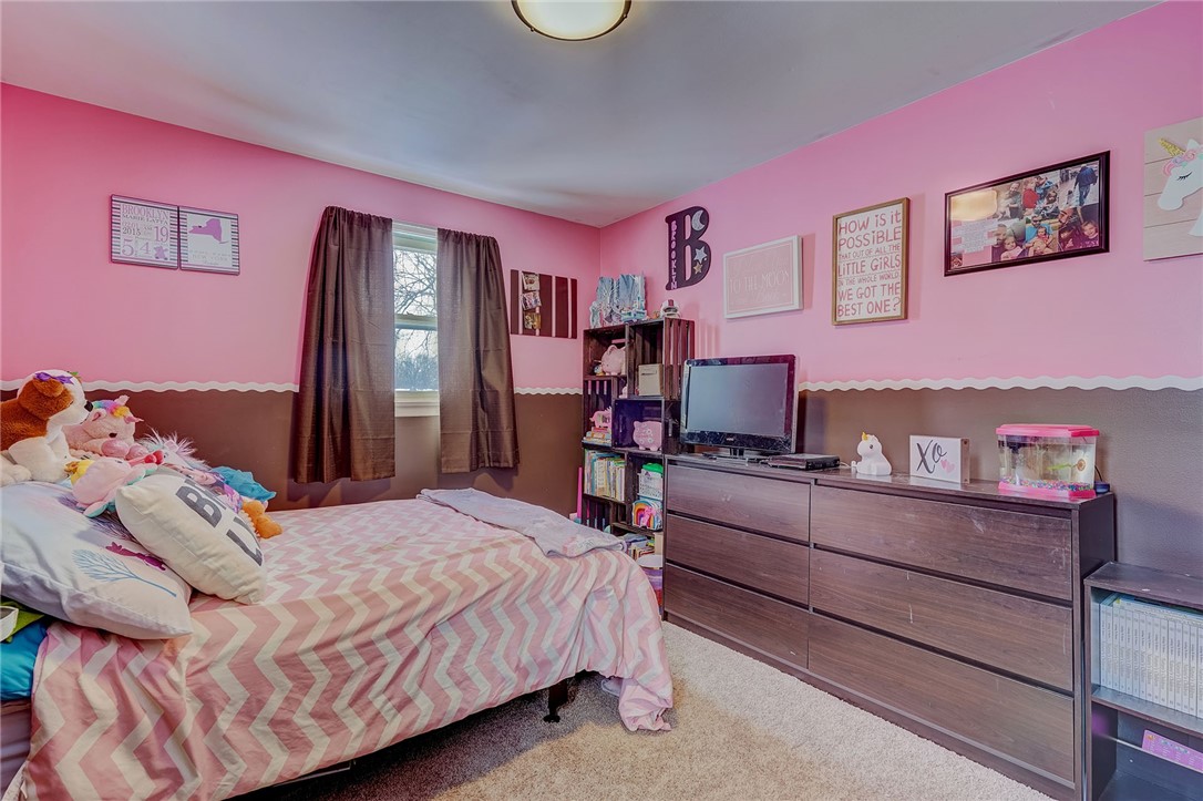 320 Cross Gates Road Greece, NY 14606 - Photo 25 of 36