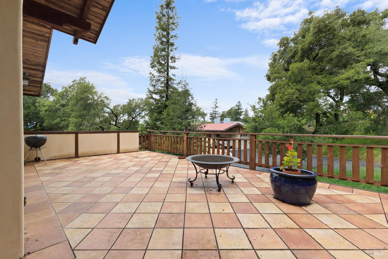 5262 Wikiup Court Santa Rosa, CA 95403 - Photo 27 of 56 a view of a terrace with furniture
