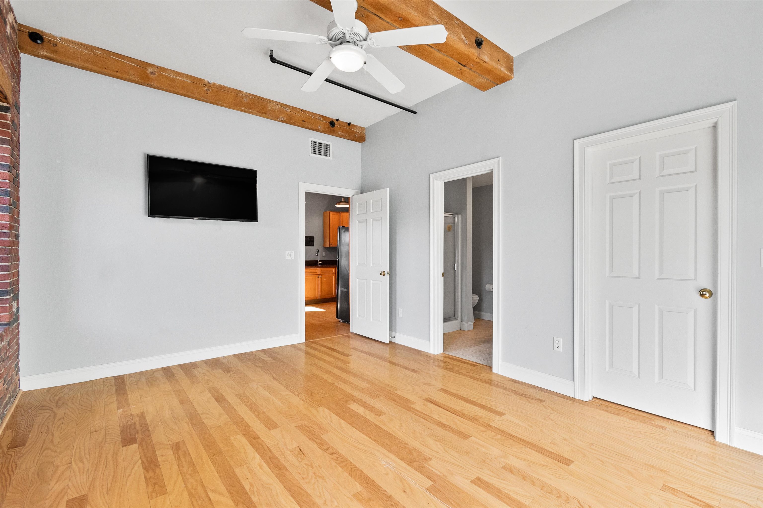 6 Bay Road, Unit 18 Newmarket, NH 03857 - Photo 21 of 40 Gallery Image 21