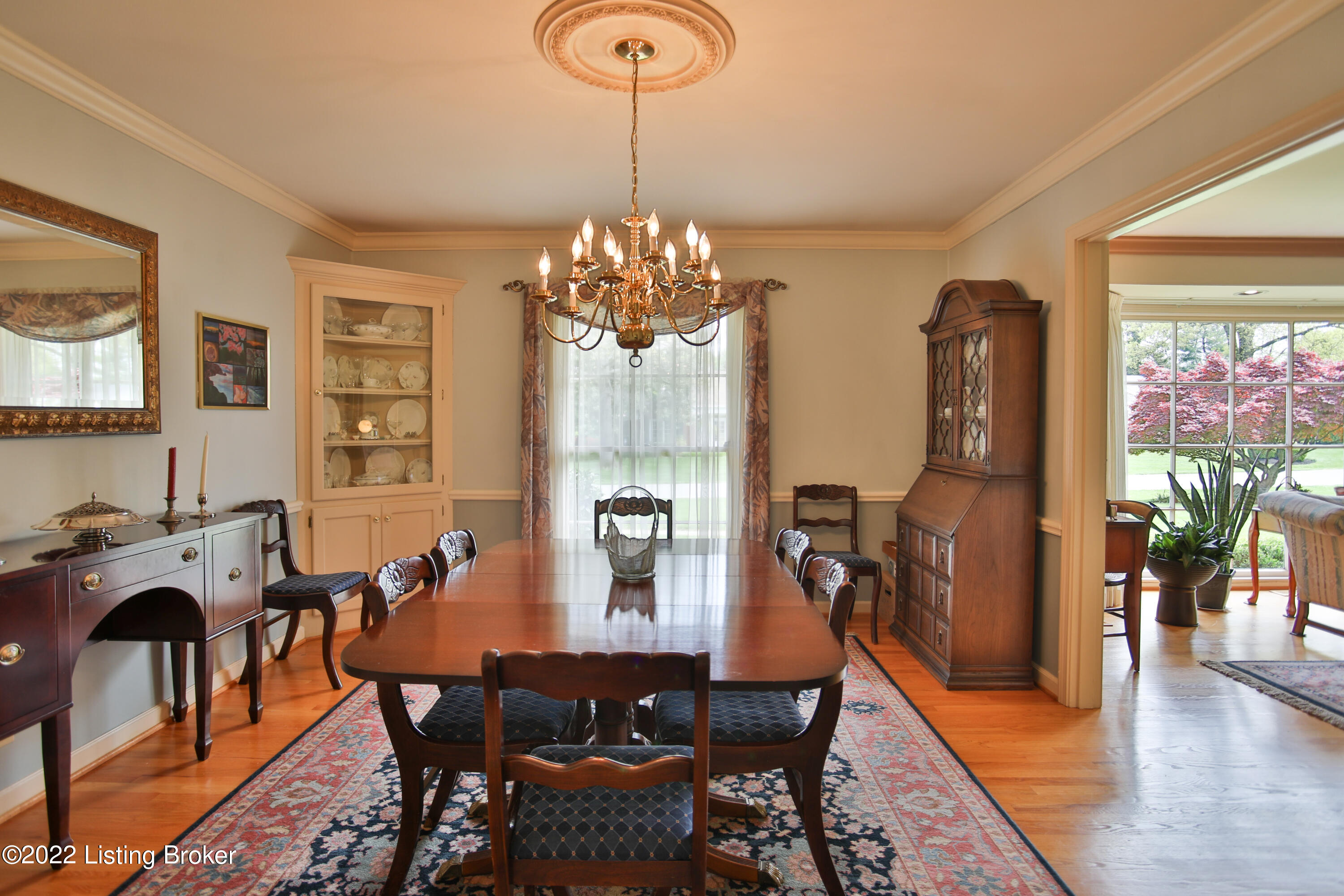 2208 Merrick Road Louisville, KY 40207 - Photo 5 of 35 Dining room