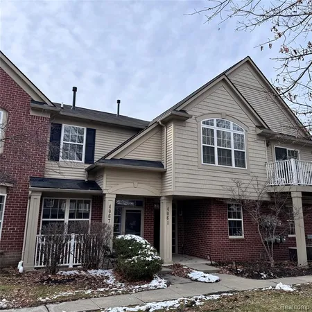 $2,000 | 4067 Elizabeth Avenue, Unit 164, Canton, MI 48188