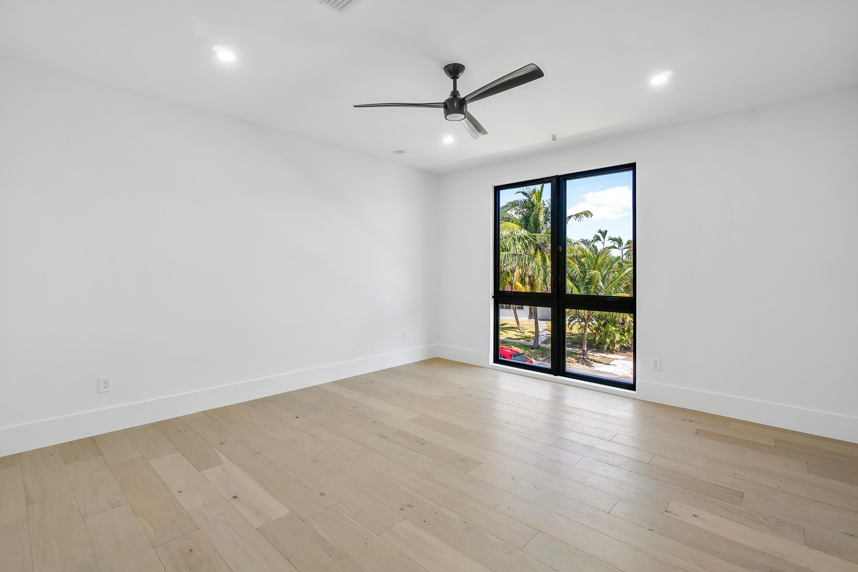 444 Northeast 5th Street Boca Raton, FL 33432 - Photo 28 of 45 029-444Northeast5thStreet-BocaRaton-FL-3