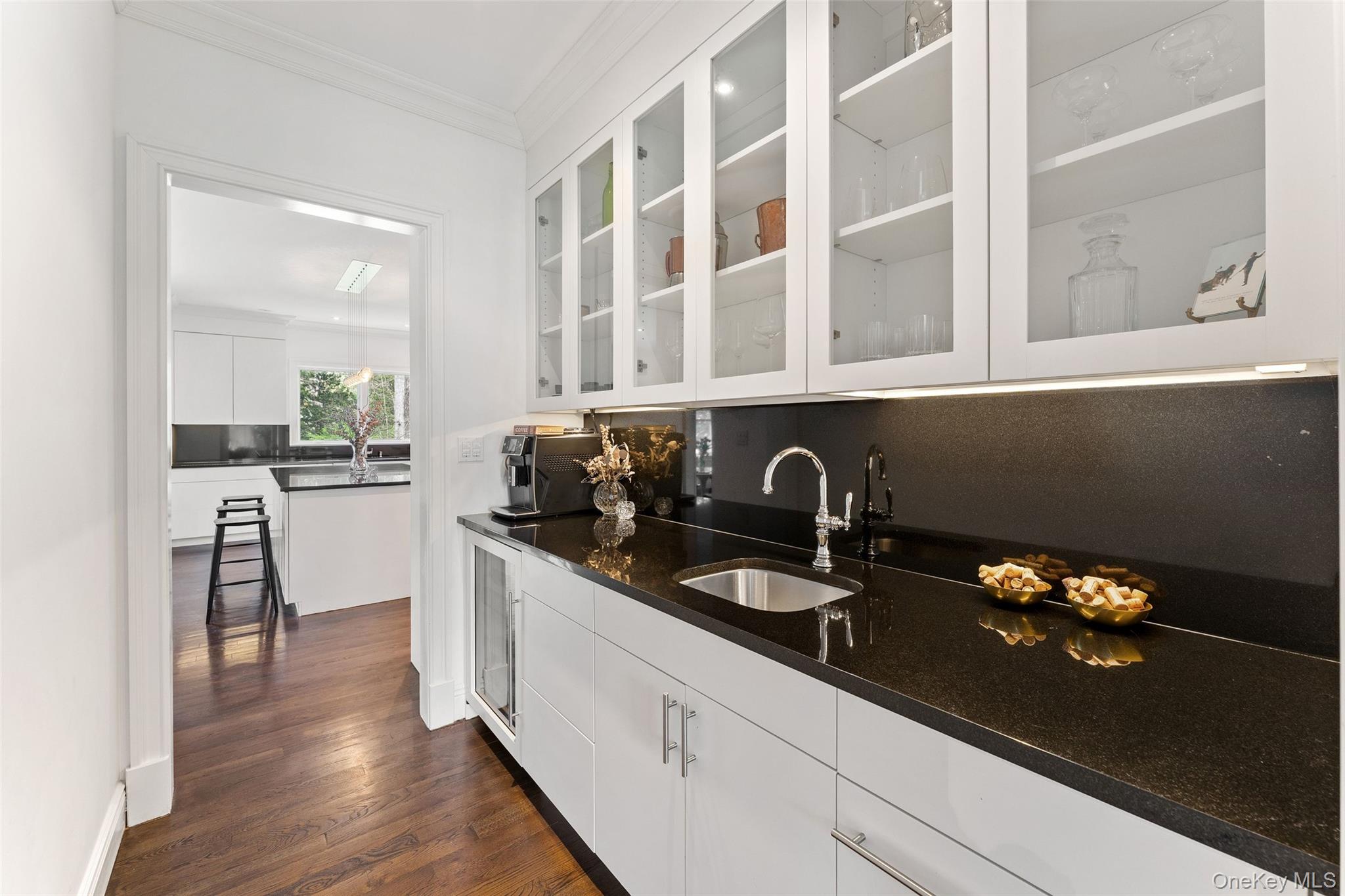 20 Brookline Road Scarsdale, NY 10583 - Photo 11 of 49