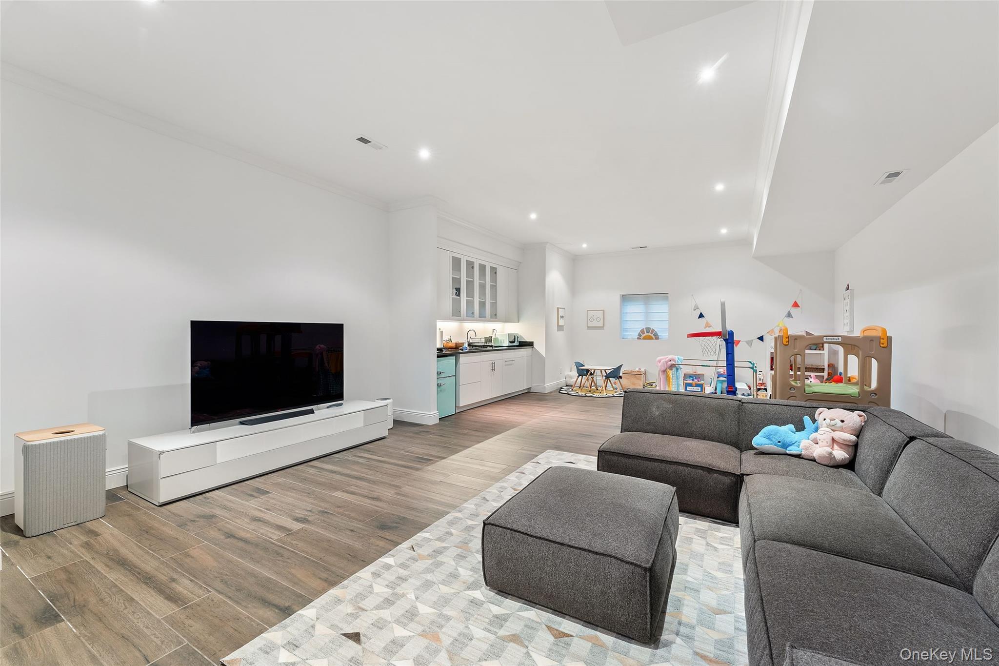 20 Brookline Road Scarsdale, NY 10583 - Photo 34 of 49