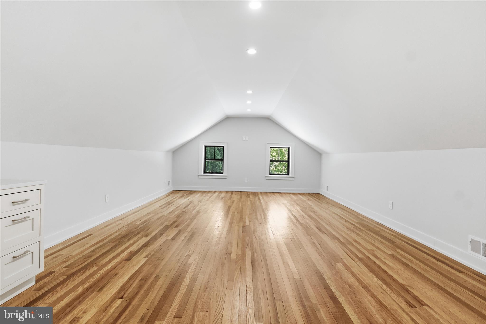 5921 Chesterbrook Road McLean, VA 22101 - Photo 54 of 87 Loft/game room with wet bar