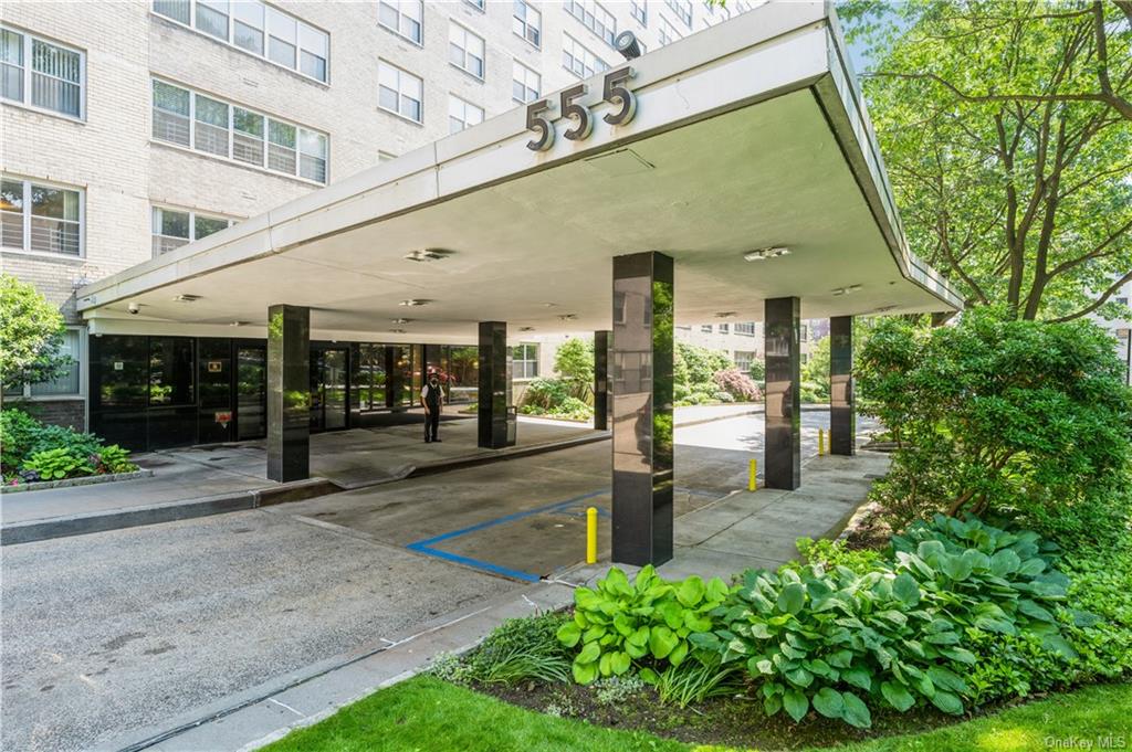 555 Kappock Street, Unit 14D, Bronx, NY 10463 Compass