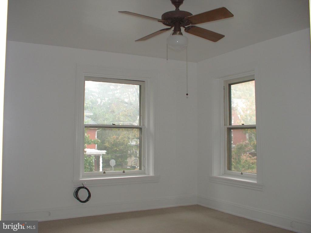 133 South Broad Street Lititz, PA 17543 - Photo 8 of 10