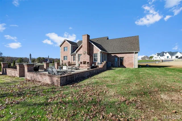 $695,000 | 14160 Augusta Circle, Dexter, MO 63841