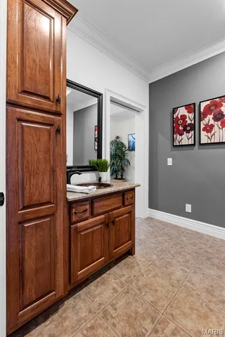 $695,000 | 14160 Augusta Circle, Dexter, MO 63841