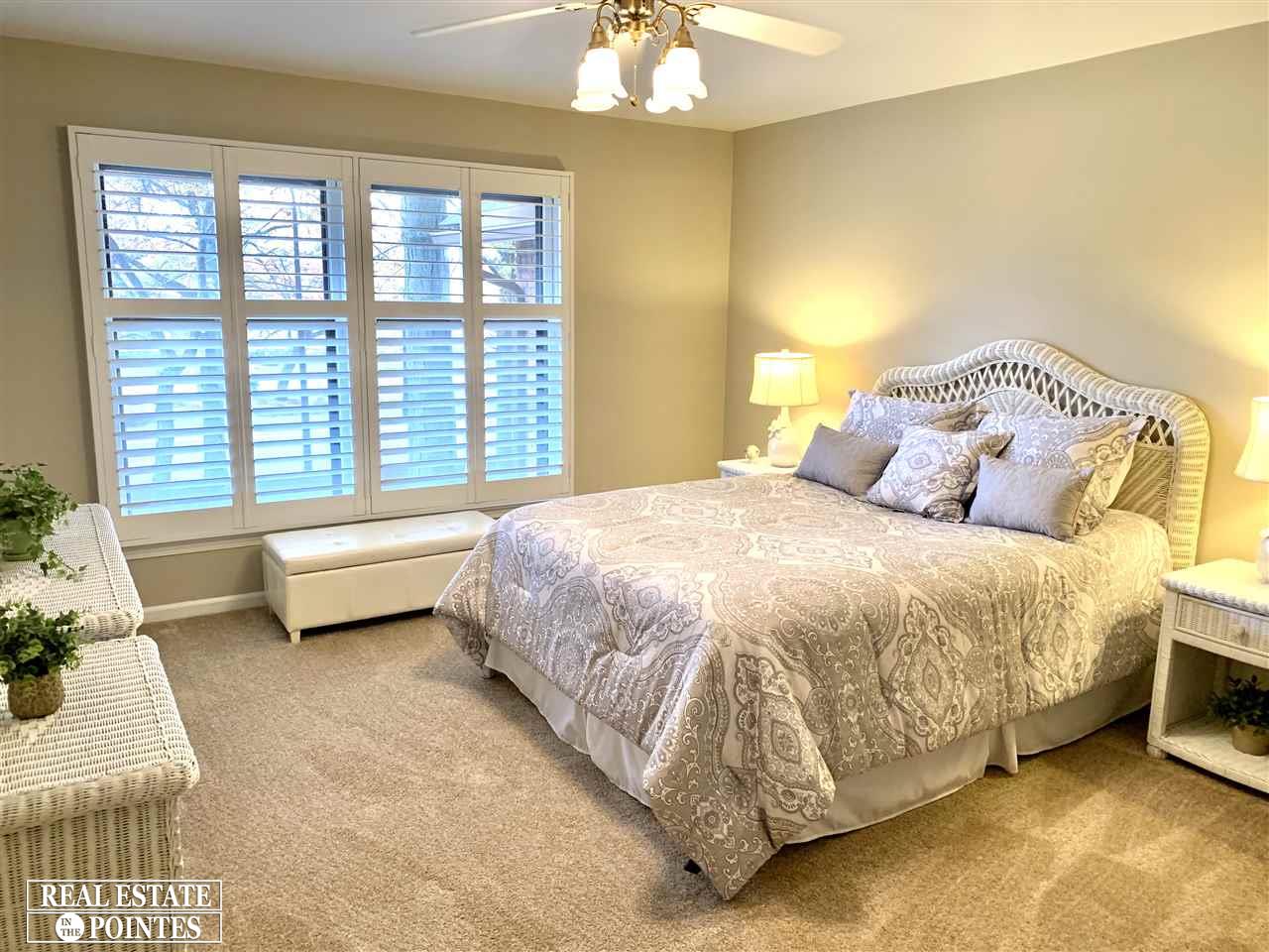 1750 Vernier Road, Unit 20 Grosse Pointe Woods, MI 48236 - Photo 5 of 25