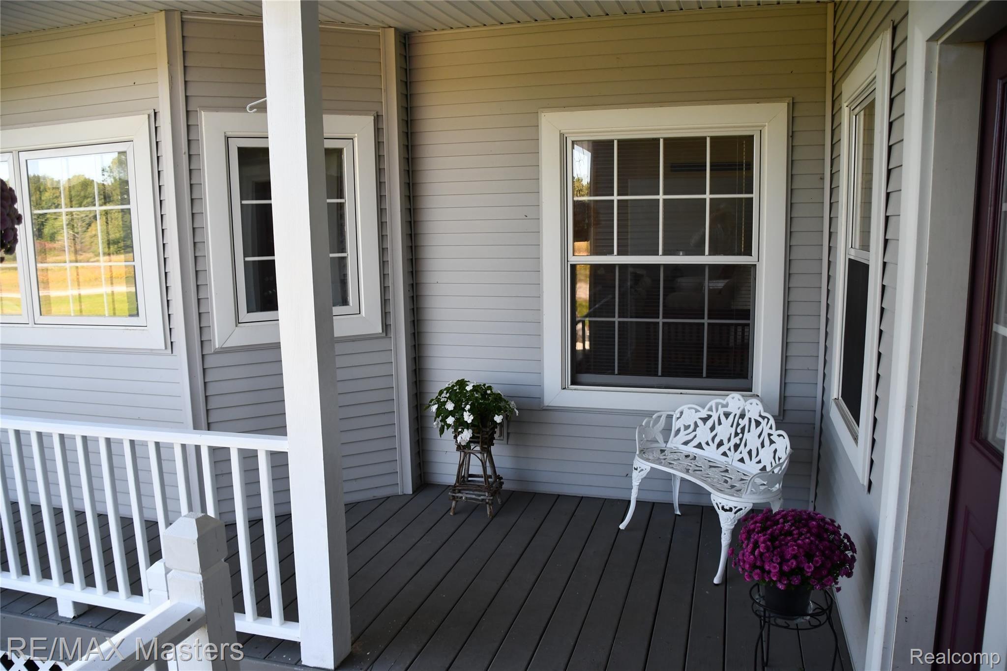 12937 Finzel Road Carleton, MI 48117 - Photo 11 of 54 DSC_0686.jpg