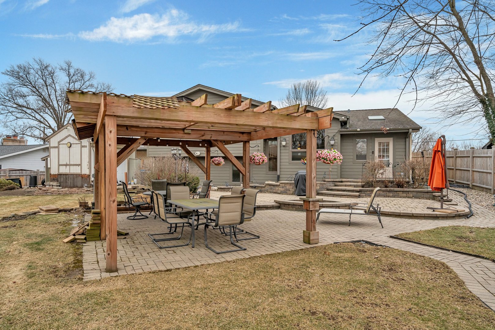 11600 North Brightway Road Mokena, IL 60448 - Photo 60 of 62 a view of a chairs and table in the patio