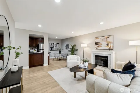 $305,000 | 21305 48th Avenue West, Unit B110, Mountlake Terrace, WA 98043