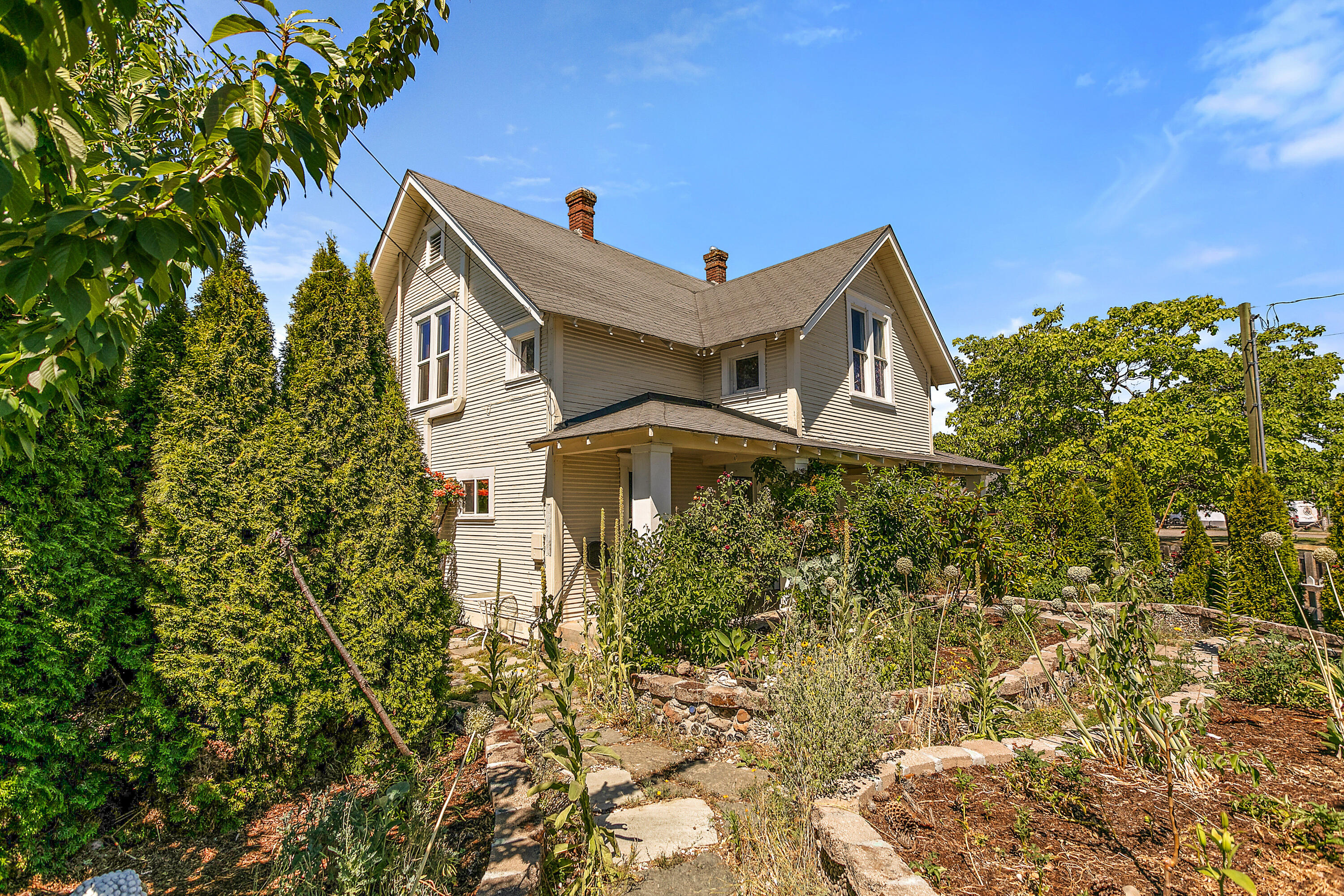 2601 Merriman Road Medford, OR 97501 - Photo 10 of 79 MerrimanRd2601-5806