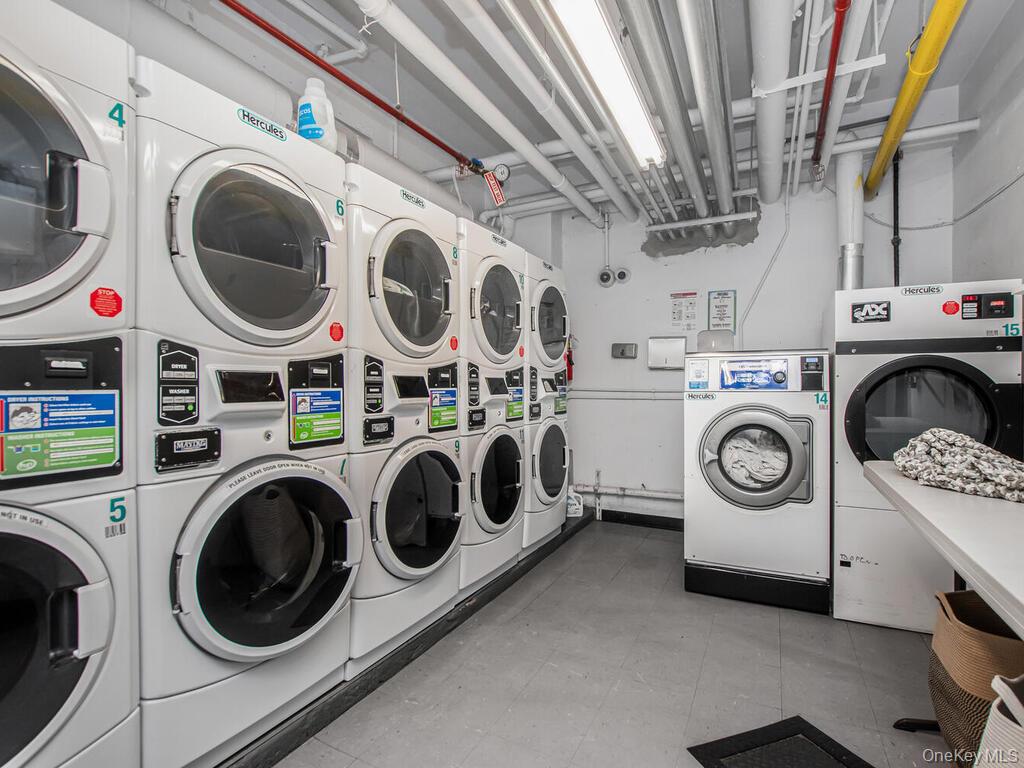 601 Kappock Street, Unit 3R Bronx, NY 10463 - Photo 12 of 12