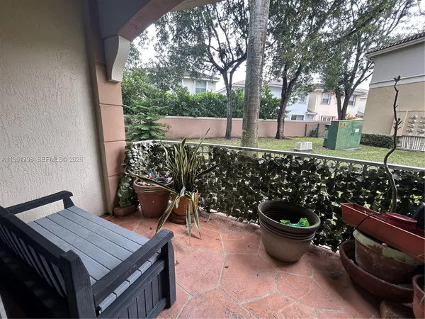 $428,000 | 8826 West Flagler Street, Unit 112, Miami, FL 33174