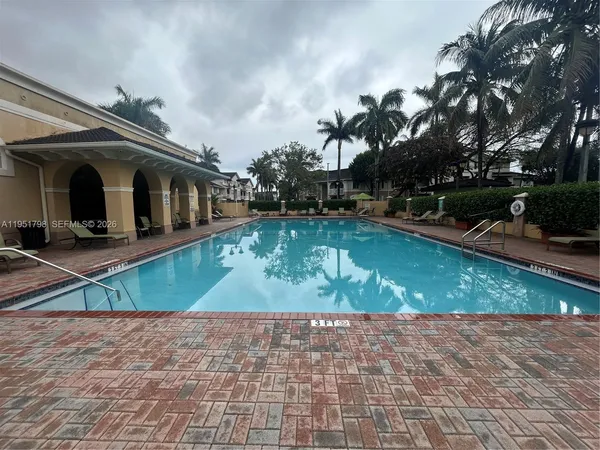 $428,000 | 8826 West Flagler Street, Unit 112, Miami, FL 33174