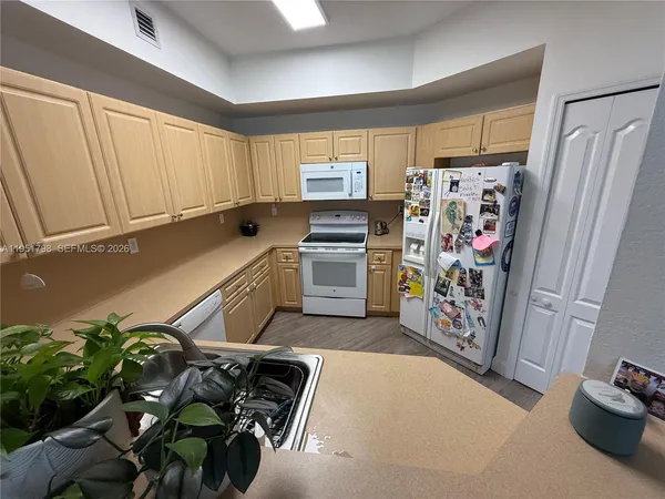 $428,000 | 8826 West Flagler Street, Unit 112, Miami, FL 33174