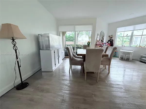 $428,000 | 8826 West Flagler Street, Unit 112, Miami, FL 33174