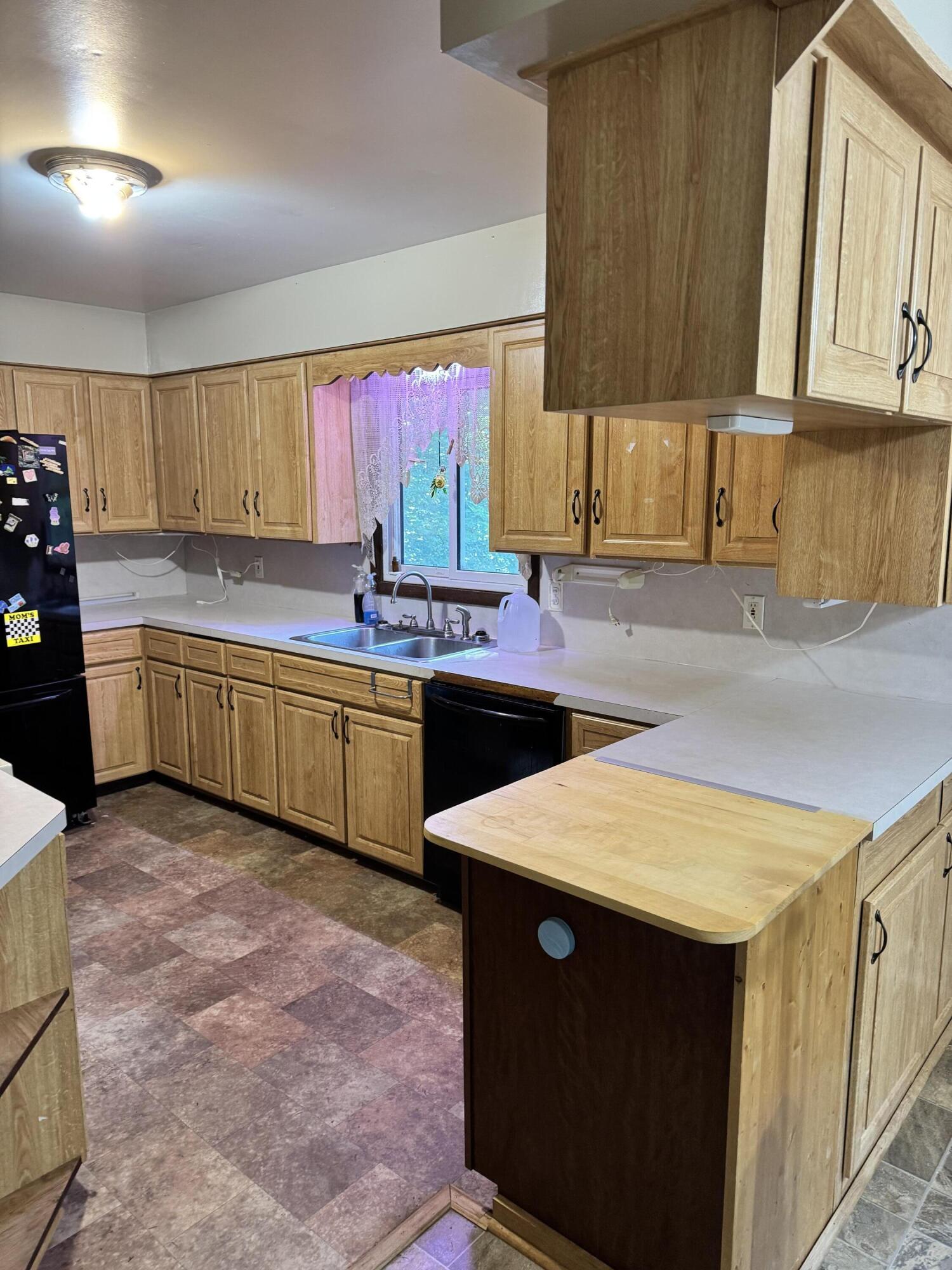 727 South Whitmore Road Hastings, MI 49058 - Photo 3 of 11 IMG_1762