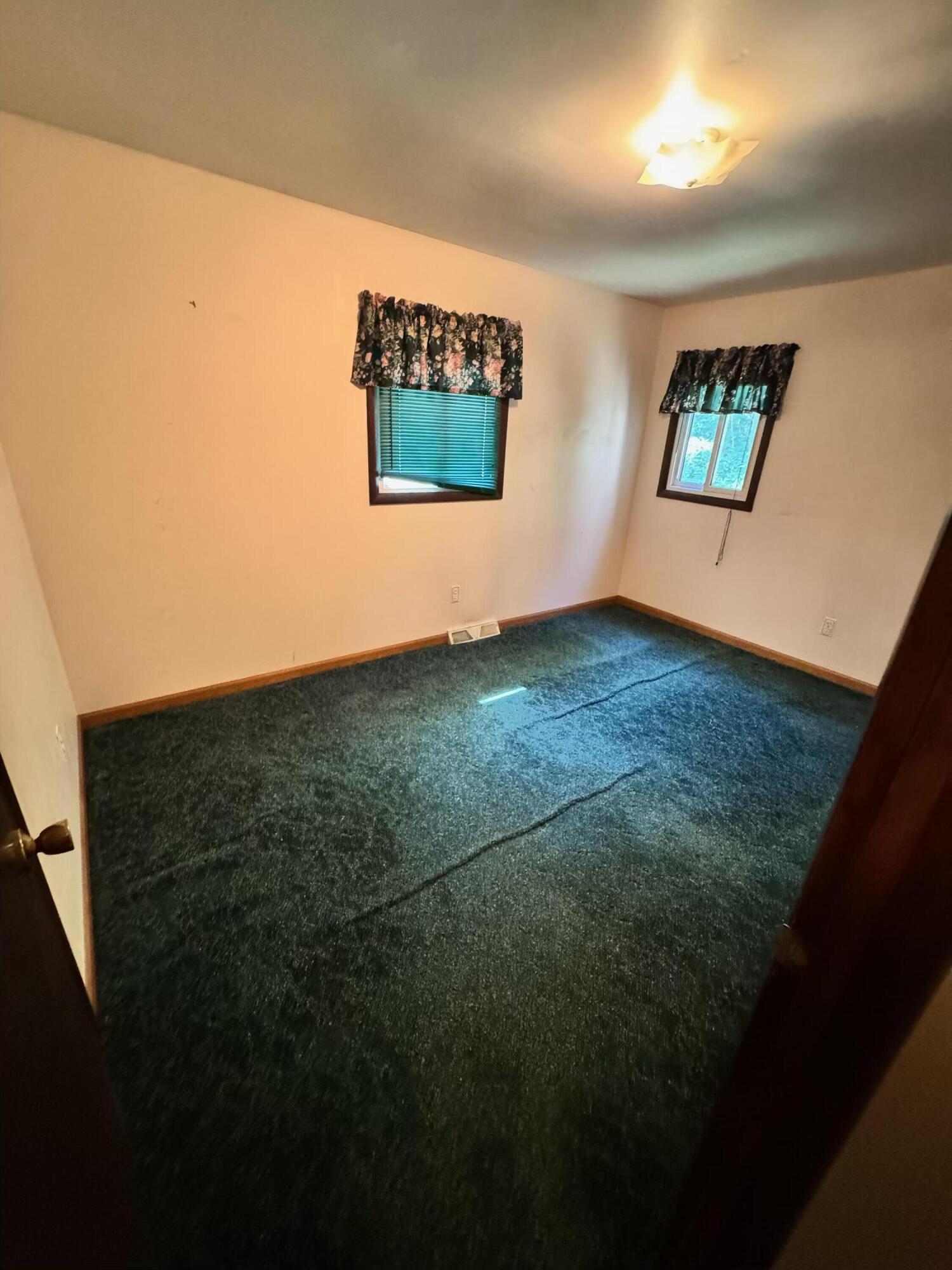 727 South Whitmore Road Hastings, MI 49058 - Photo 5 of 11 IMG_1757