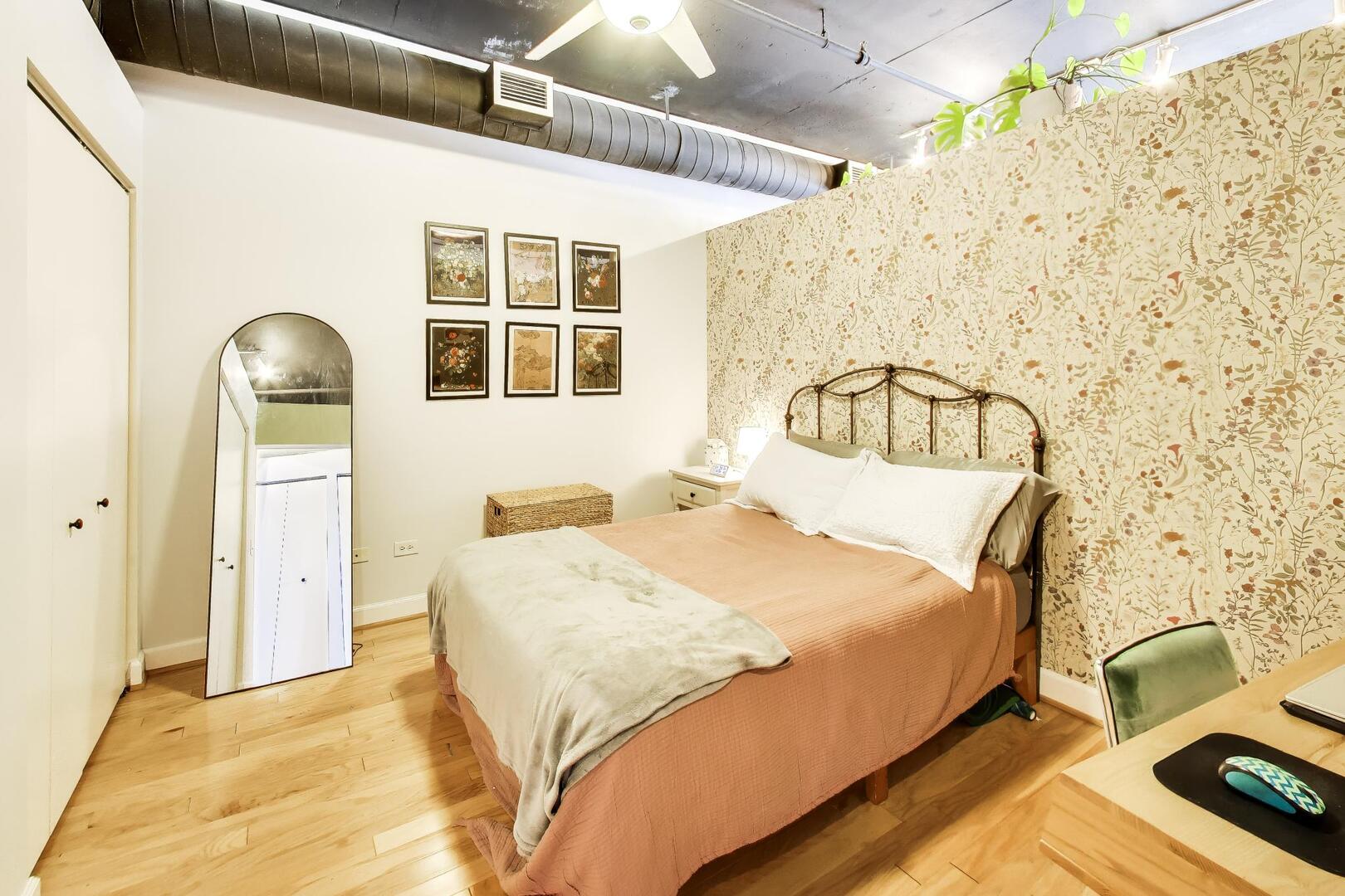 111 South Morgan Street, Unit 703 Chicago, IL 60607 - Photo 15 of 26 a bedroom with a bed and a window