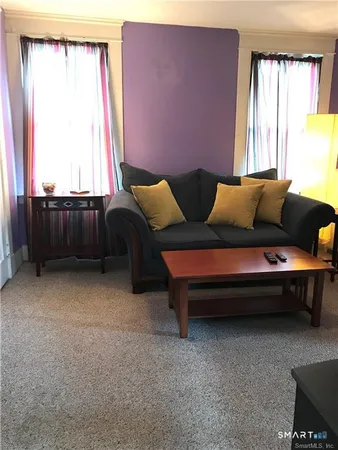 $1,750 | 1484 Dixwell Avenue, Unit 3, Hamden, CT 06514