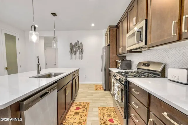 $2,500 | 17723 West Bajada Road, Surprise, AZ 85387