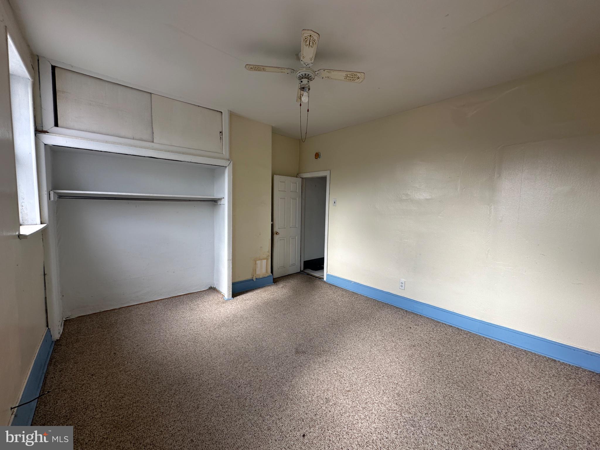 715 West Ritner Street Philadelphia, PA 19148 - Photo 7 of 19 a view of an empty room with a ceiling fan