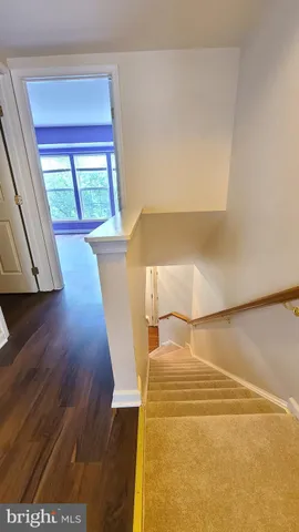 $2,400 | 1987 Teasel Court, Woodbridge, VA 22192