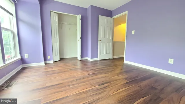 $2,400 | 1987 Teasel Court, Woodbridge, VA 22192