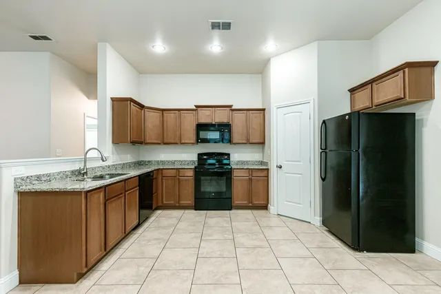 $1,600 | 11207 Dover Avenue, Lubbock, TX 79424