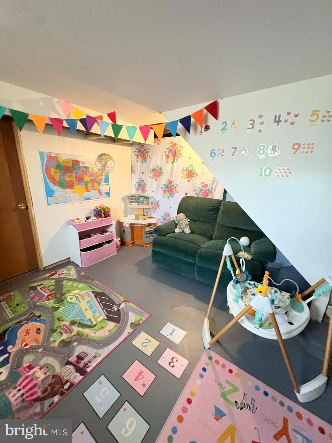 11825 Mason Road Northeast Cumberland, MD 21502 - Photo 24 of 26 Colorful playroom filled with learning fun.