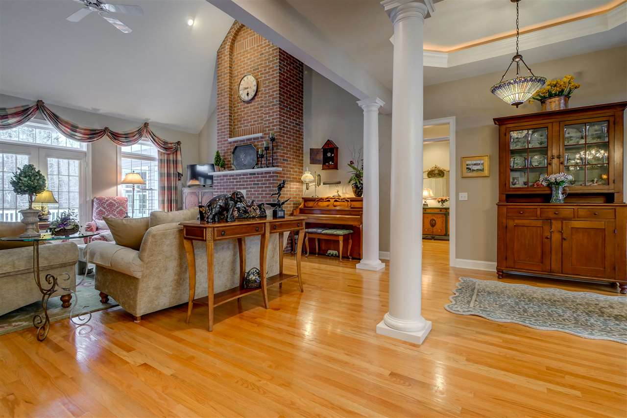 18 Powder Hill Road Bedford, NH 03110 - Photo 6 of 40