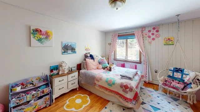 $299,500 | 823 Grindstone Road, East Millinocket, ME 04460