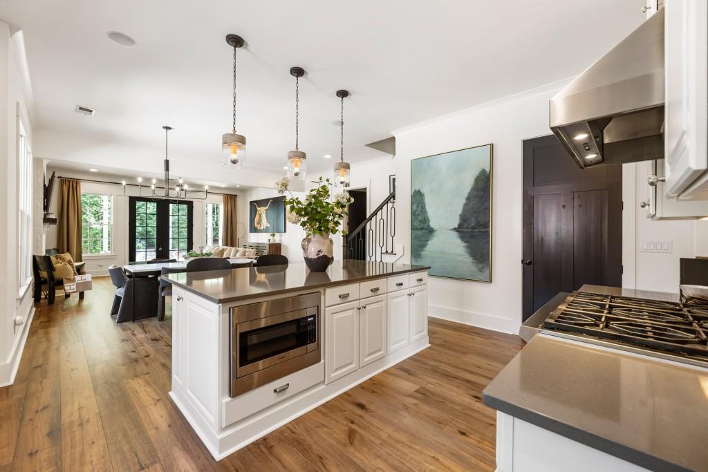 7280 Samples Field Road Cumming, GA 30040 - Photo 17 of 65