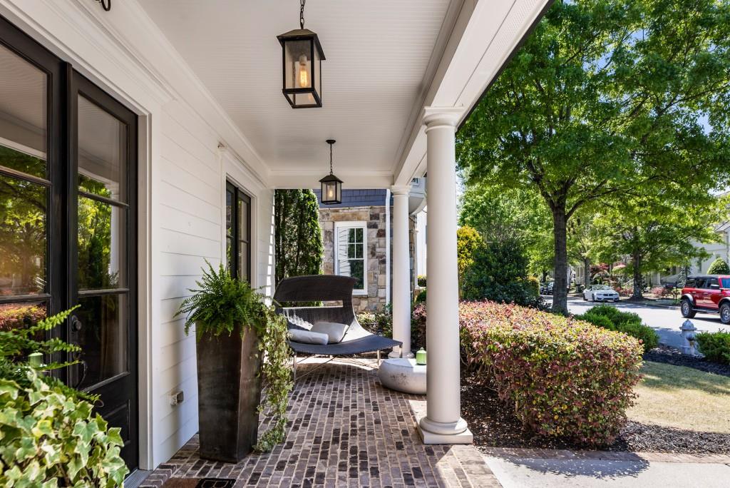 7280 Samples Field Road Cumming, GA 30040 - Photo 3 of 65