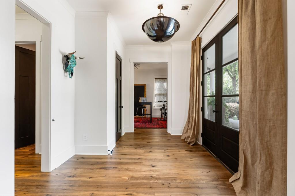 7280 Samples Field Road Cumming, GA 30040 - Photo 4 of 65