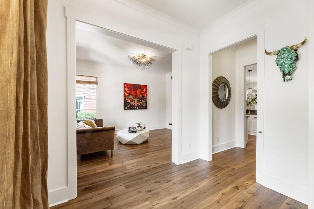 7280 Samples Field Road Cumming, GA 30040 - Photo 5 of 65