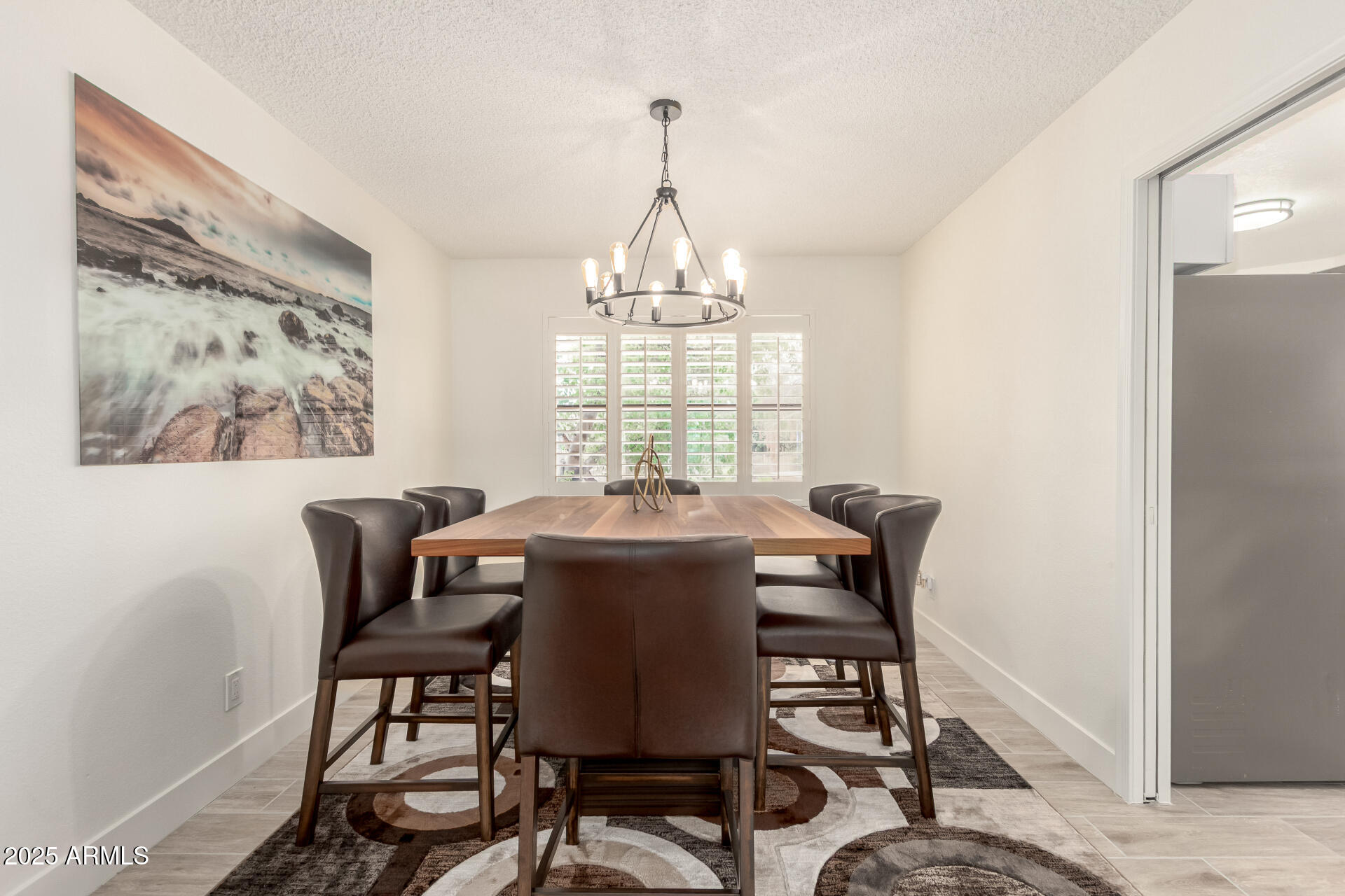 13042 South 42nd Street Phoenix, AZ 85044 - Photo 10 of 39 a view of a dining room with furniture window and outside view