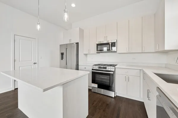 $3,900 | 1952 West Ohio Street, Unit 3E, Chicago, IL 60622