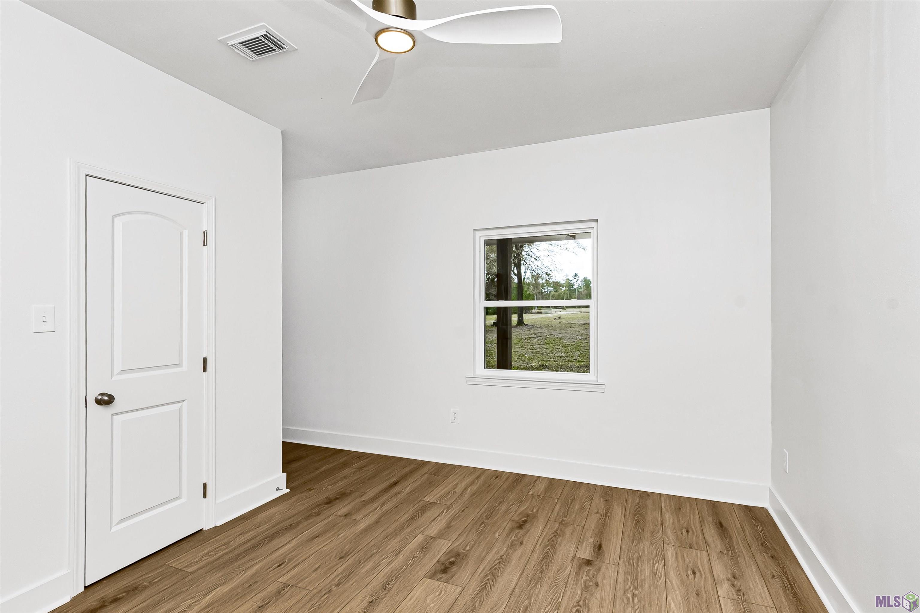 12833 Port Hudson-Pride Road Zachary, LA 70791 - Photo 31 of 48