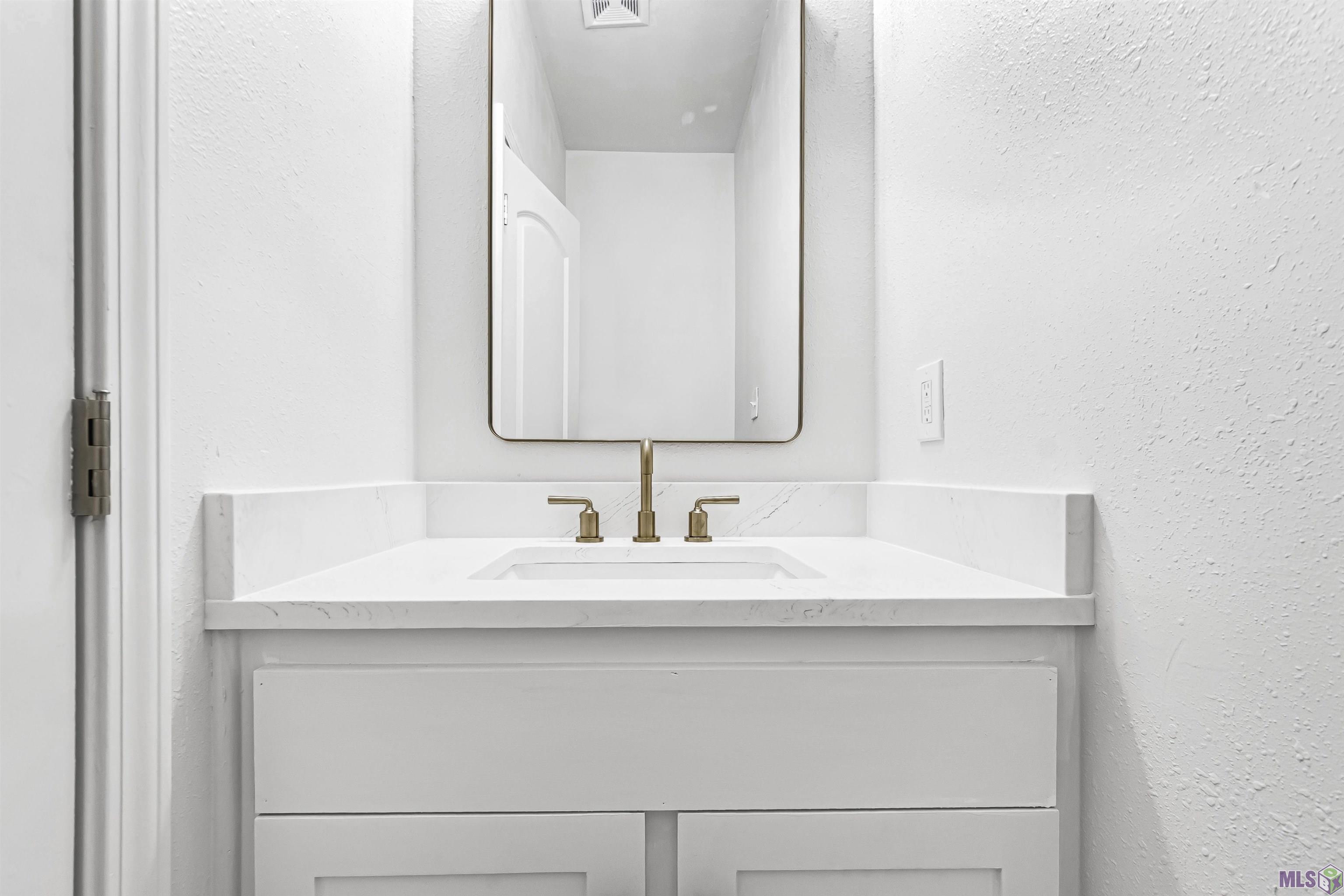 12833 Port Hudson-Pride Road Zachary, LA 70791 - Photo 34 of 48