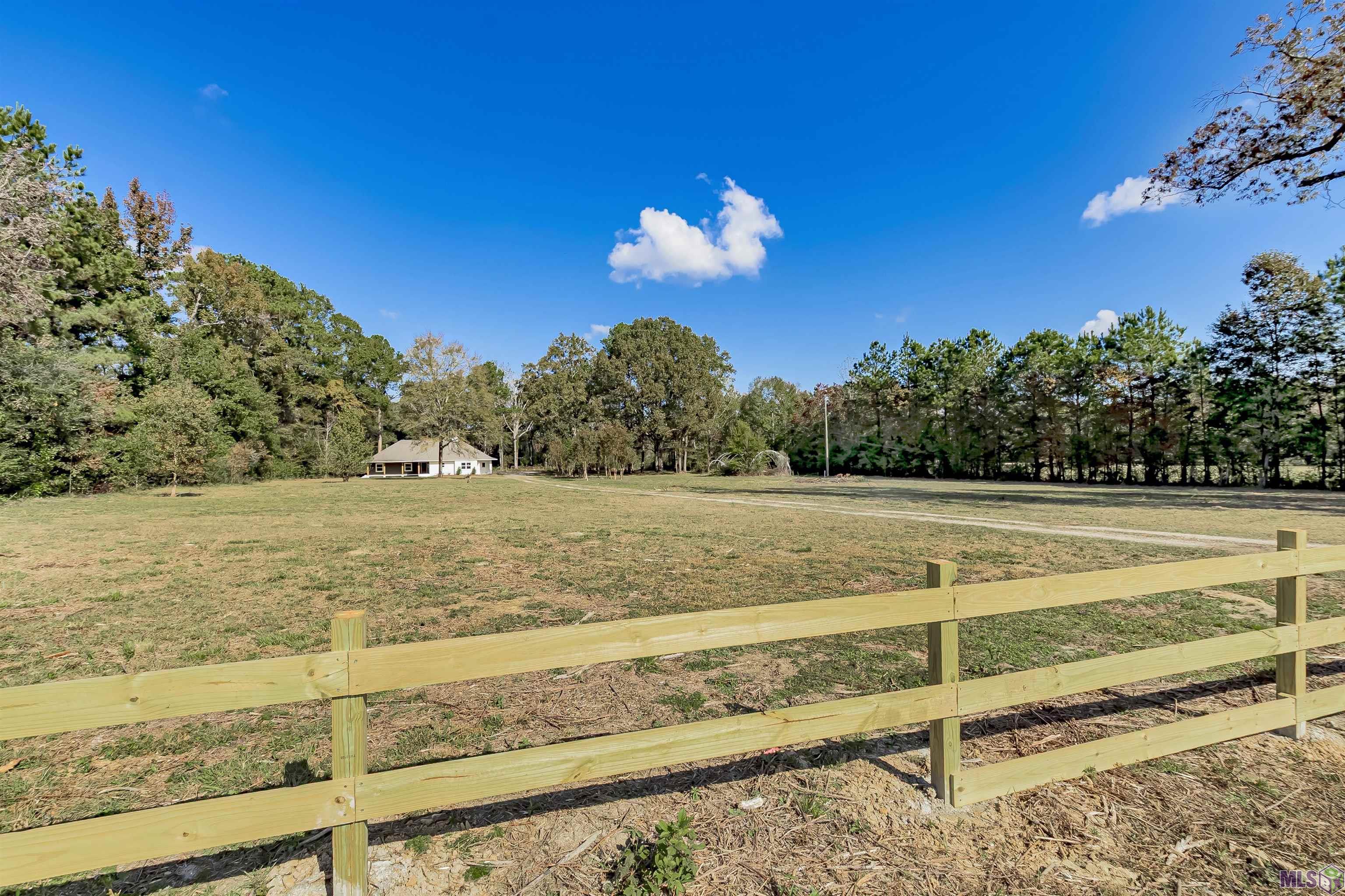 12833 Port Hudson-Pride Road Zachary, LA 70791 - Photo 37 of 48