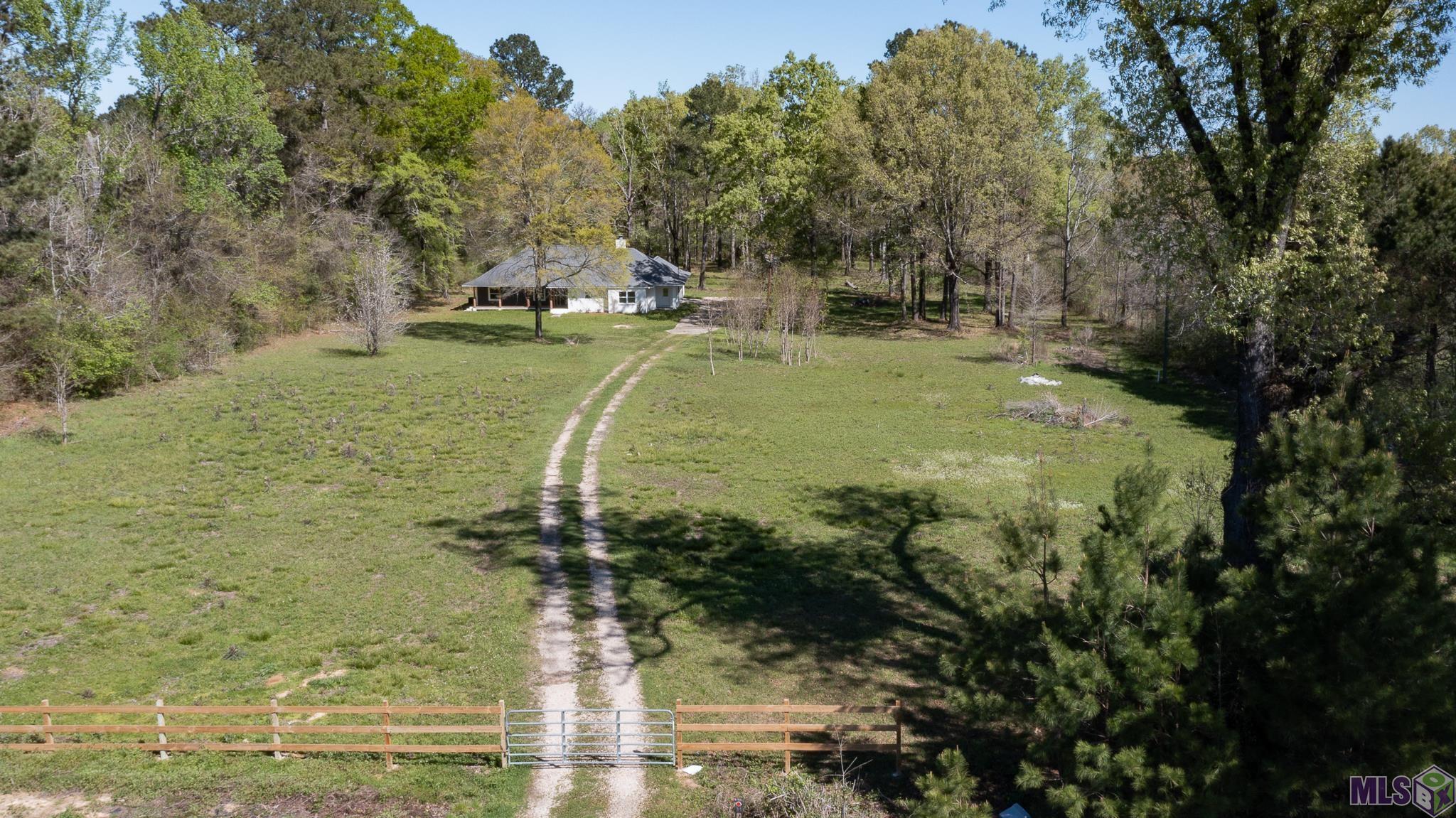 12833 Port Hudson-Pride Road Zachary, LA 70791 - Photo 45 of 48