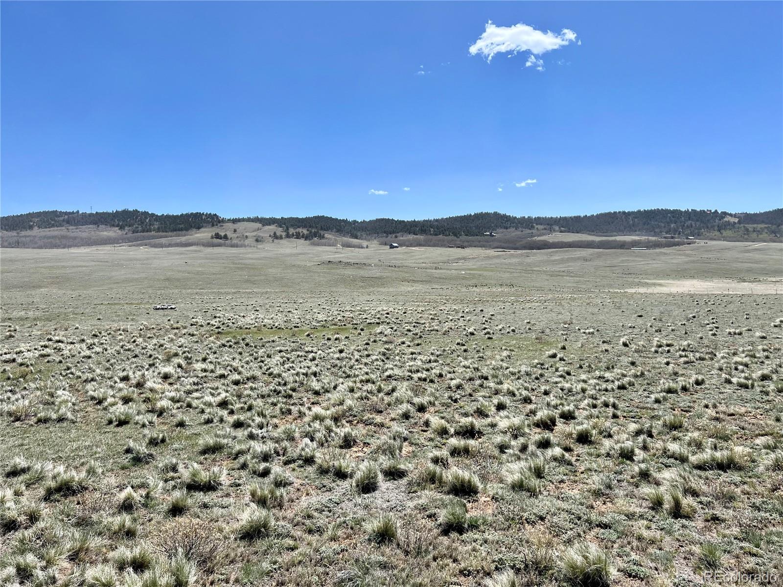 618 Link Road Como, CO 80432 - Photo 6 of 24 a view of a lake
