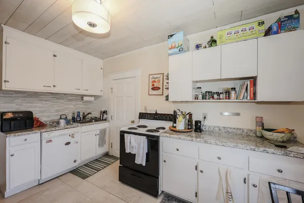 $649,900 | 5 Thomas Street, Concord, NH 03301
