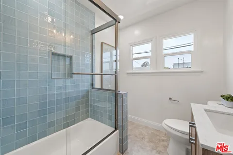 $599,000 | 2941 Redondo Boulevard, Los Angeles, CA 90016