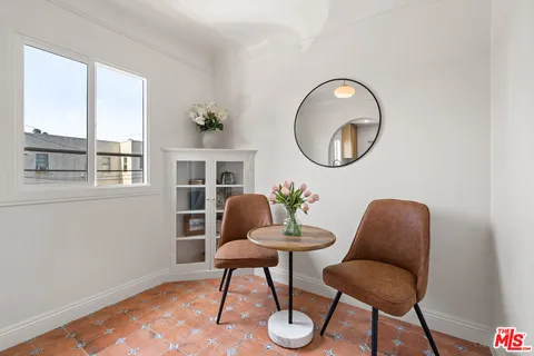 $599,000 | 2941 Redondo Boulevard, Los Angeles, CA 90016